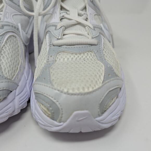 Nike V5 RNR Running Shoes in White and Light Grey Women’s size 9.5 - Picture 7 of 10